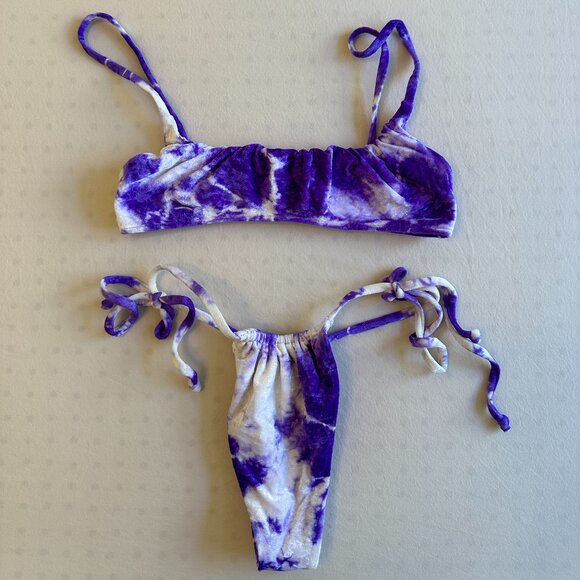 Frankie's Bikinis - Picture 3 of 3